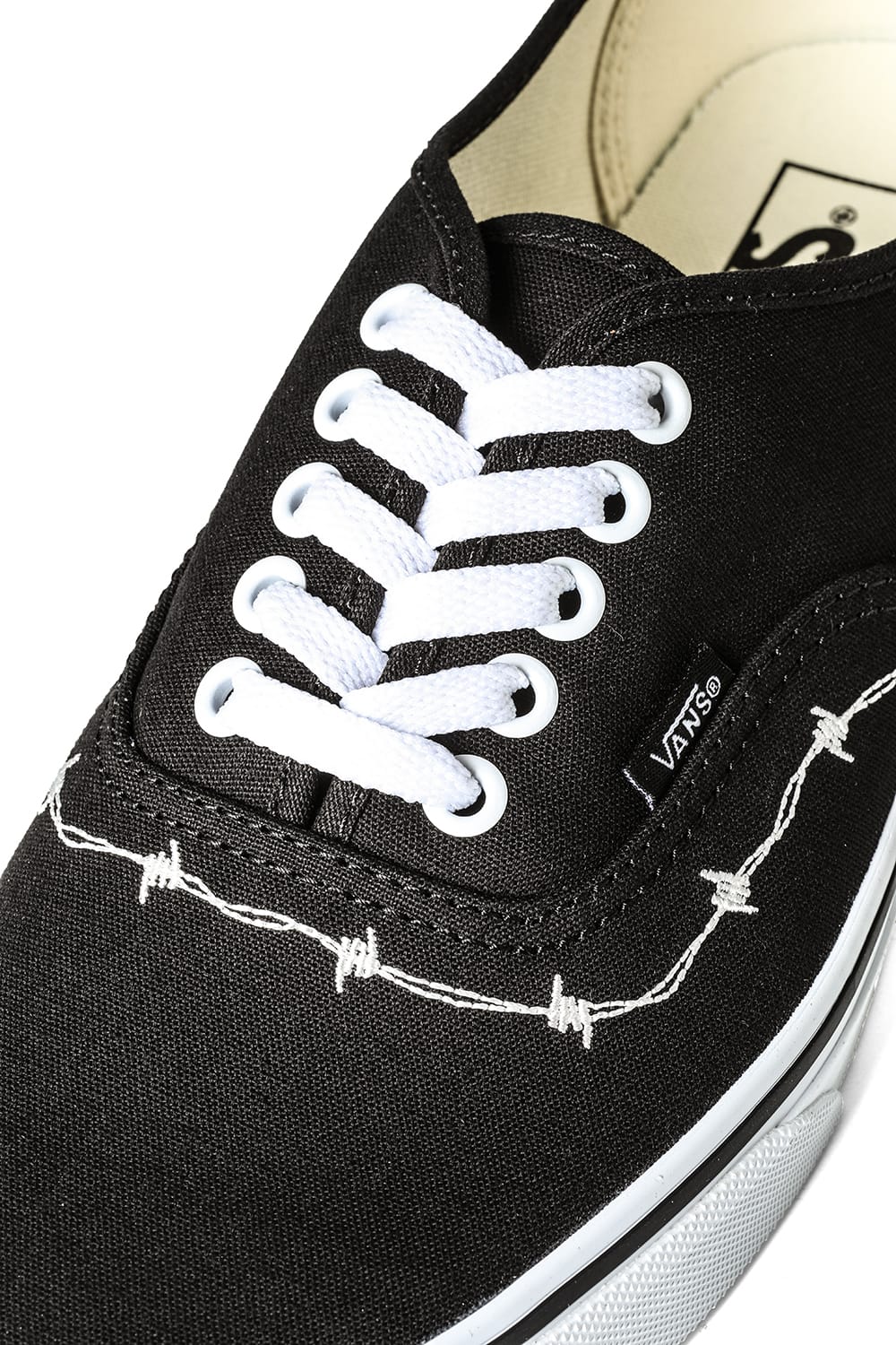 ヴァンズ VANS Authentic