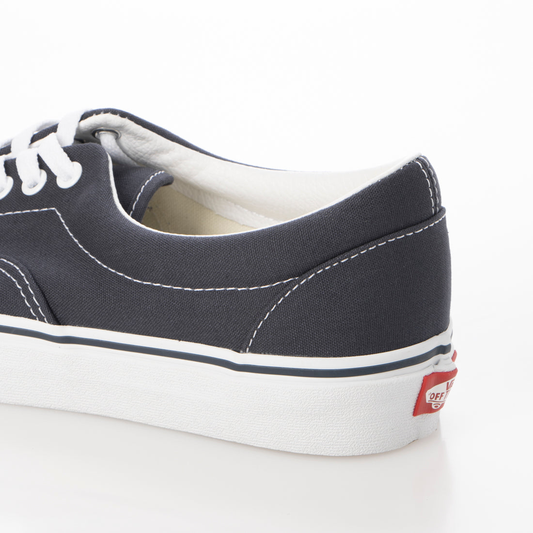 ヴァンズ VANS VN000EWZNVY エラ スニーカー