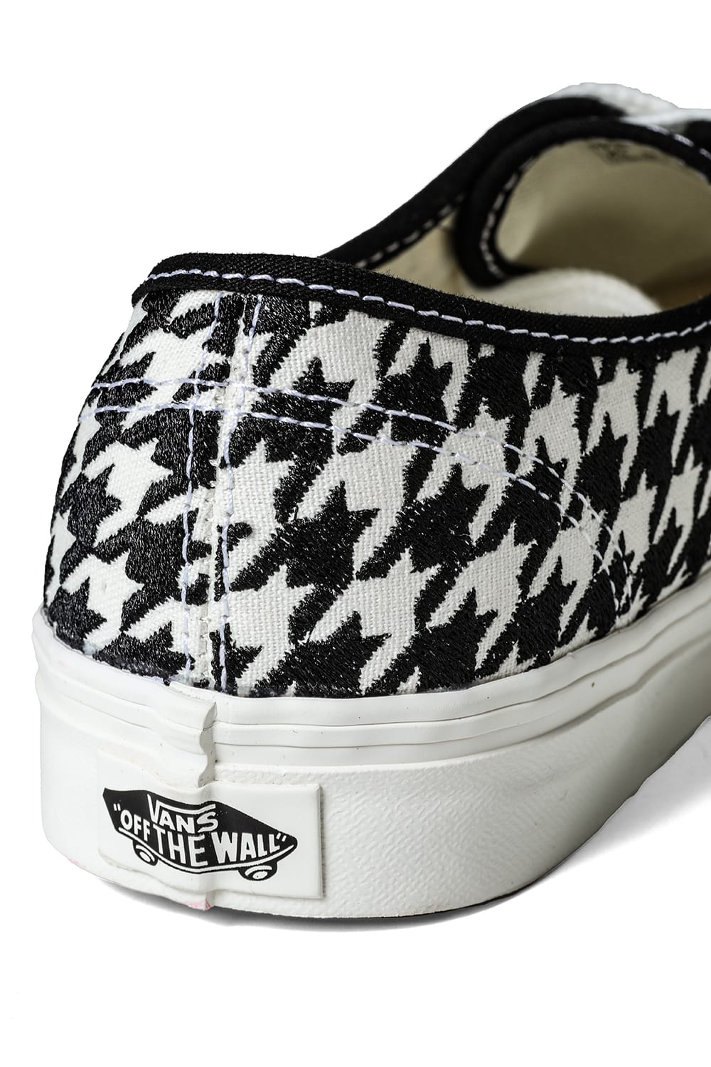 ヴァンズ VANS Authentic