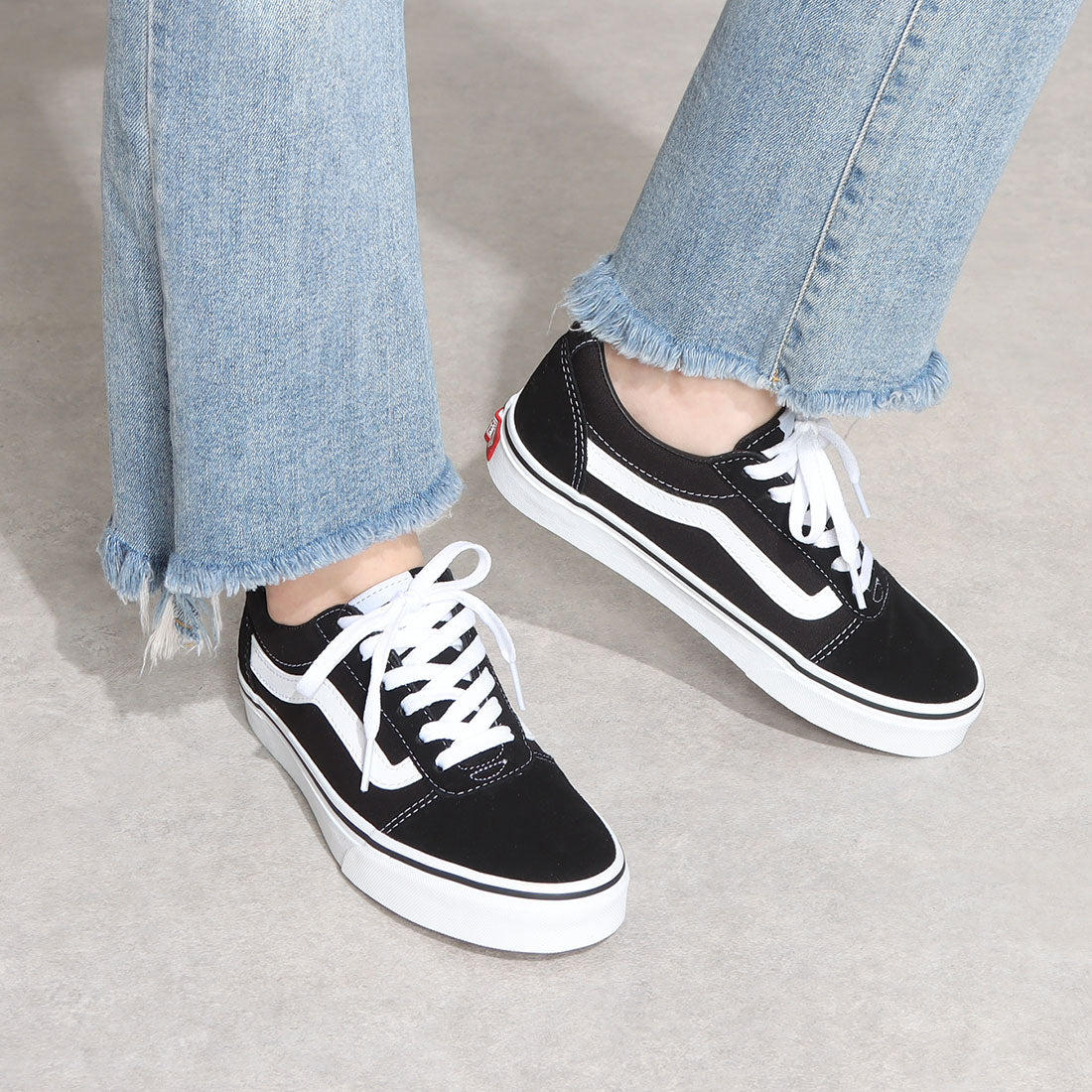 ヴァンズ VANS VN0A3IUNIJU ワード スニーカー