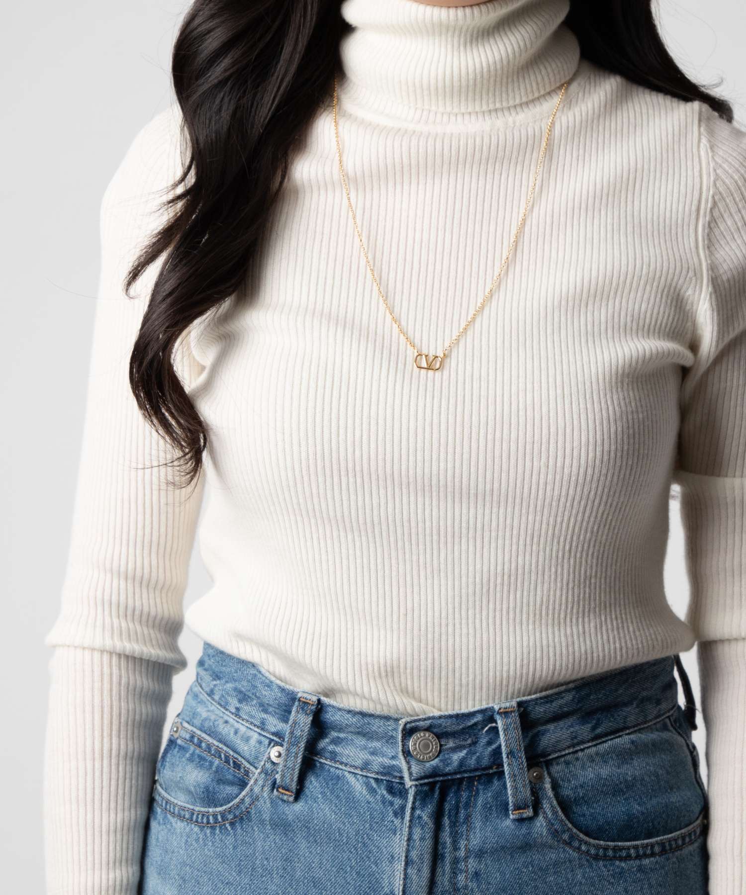 Valentino VALENTINO 5W2J0Q37MET Necklace VLOGO SIGNATURE Women's Accessories Garavani V Logo Signature Pendant NECKLACE CS4