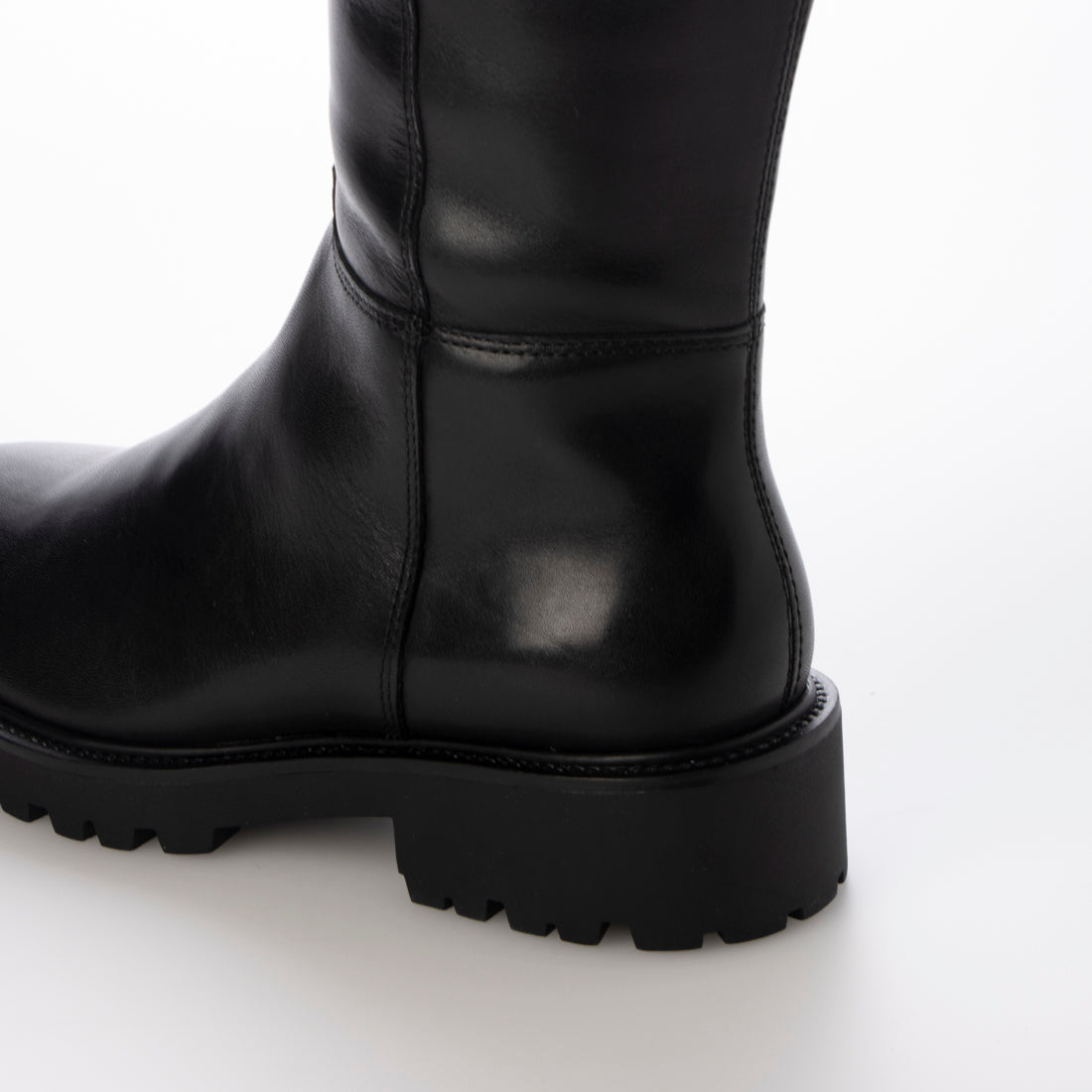 VAGABOND Round Toe Tank Sole Long Boots