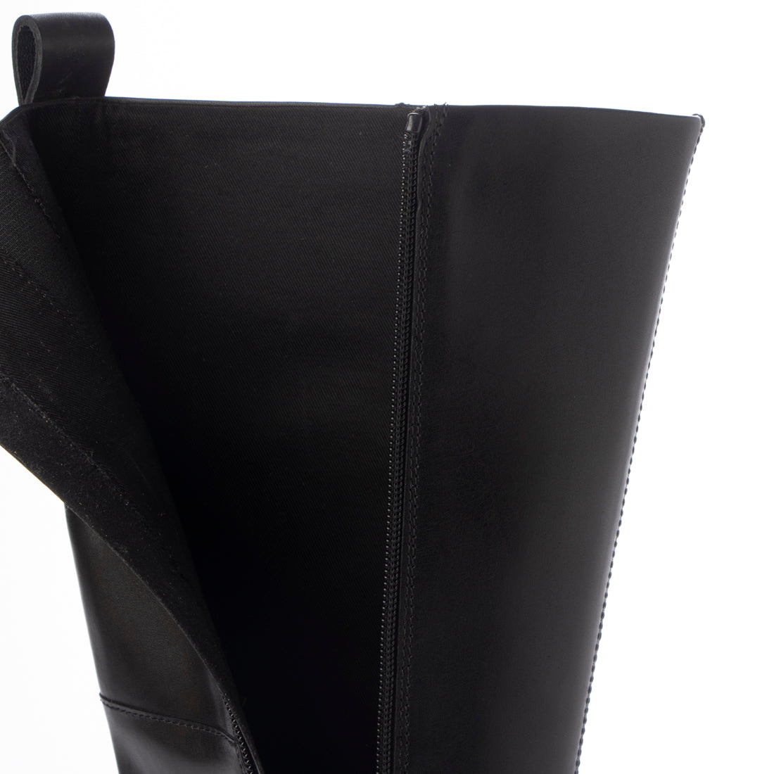 VAGABOND Round Toe Tank Sole Long Boots