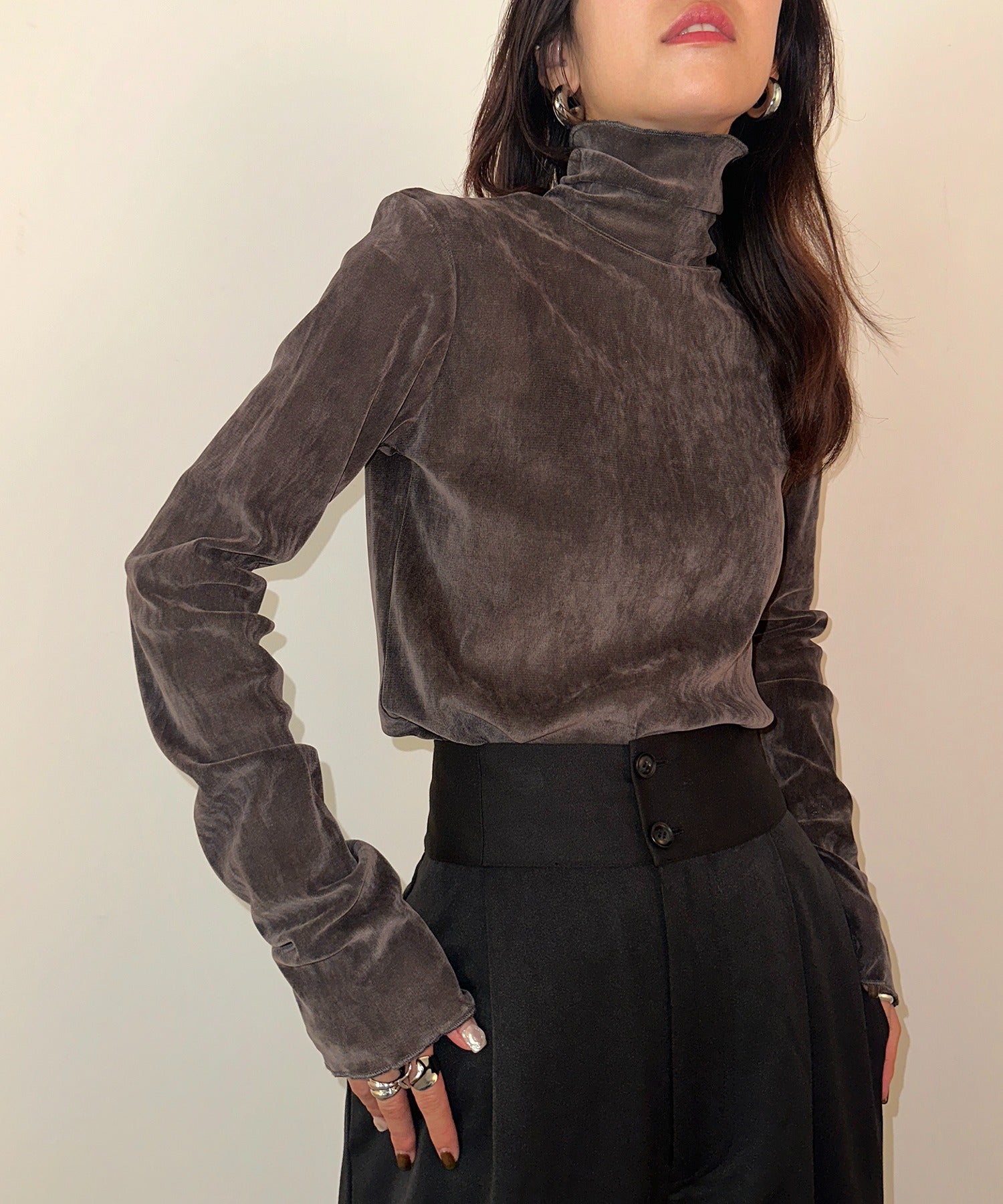 vieux by MAISON BREEZE シアー ベロア タートルネック トップス 長袖 秋 冬 無地 Sheer velour turtle neck （ライトグレー） ライトグレー