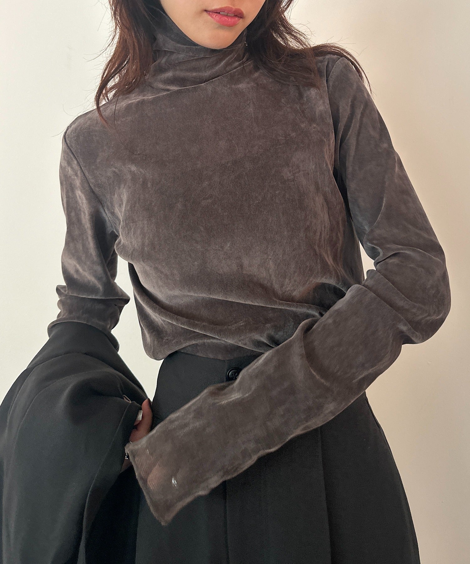 vieux by MAISON BREEZE シアー ベロア タートルネック トップス 長袖 秋 冬 無地 Sheer velour turtle neck （ライトグレー） ライトグレー