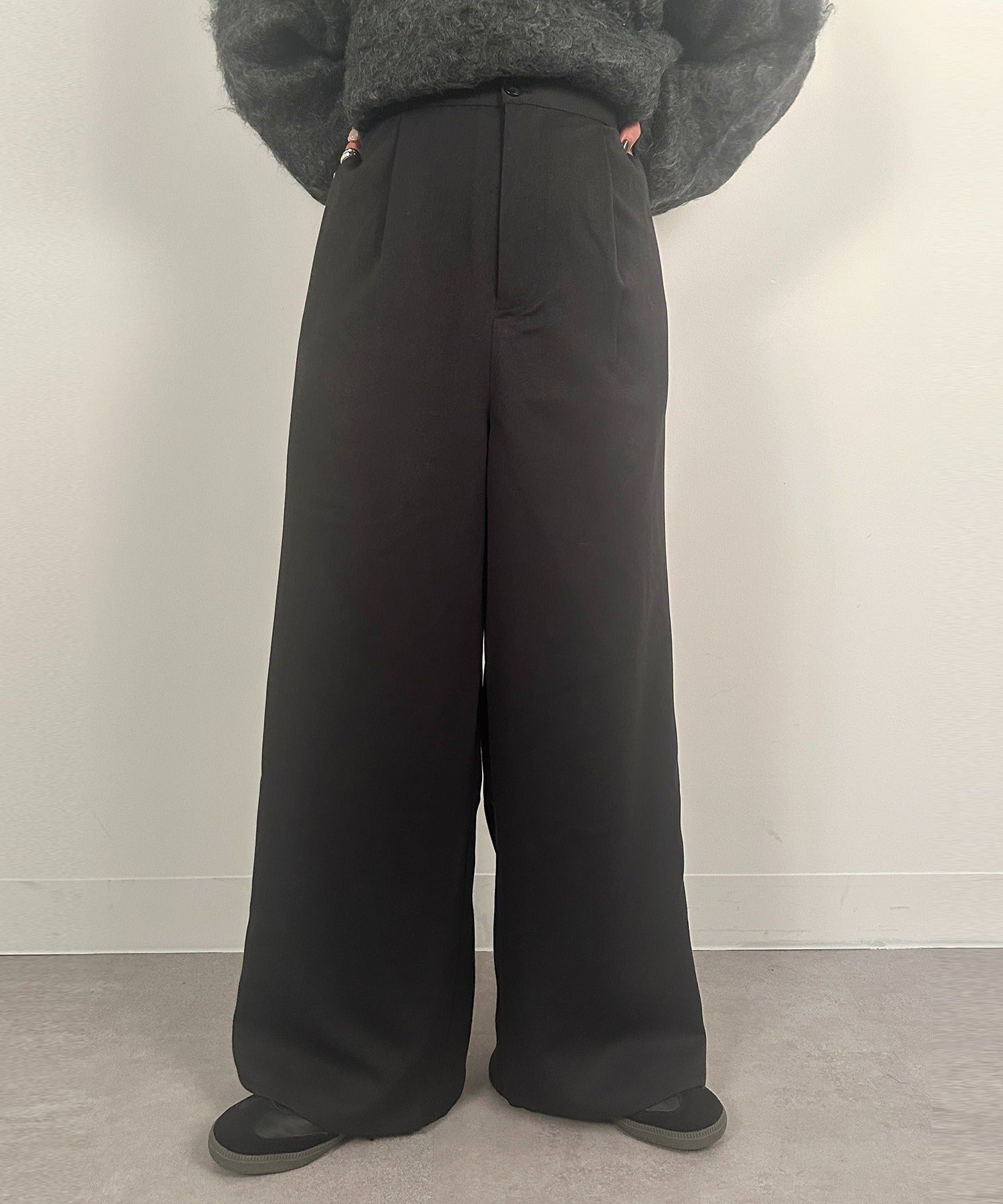 ヴィユー バイメゾンブリーズ vieux by MAISON BREEZE Marvelt tuck wide pants #1 （ブラック） ブラック