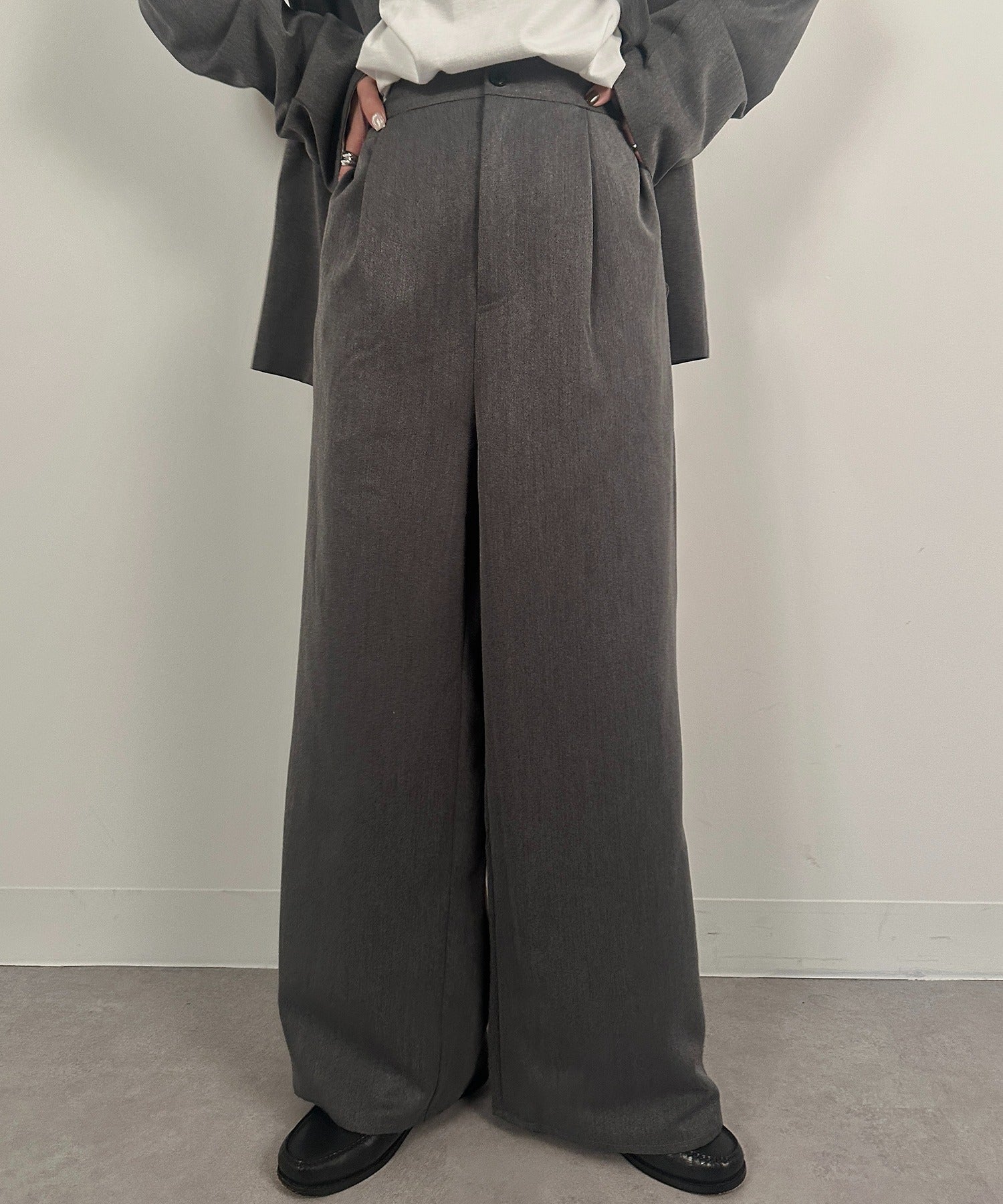 ヴィユー バイメゾンブリーズ vieux by MAISON BREEZE Marvelt tuck wide pants #1 （チャコールグレー） チャコールグレー