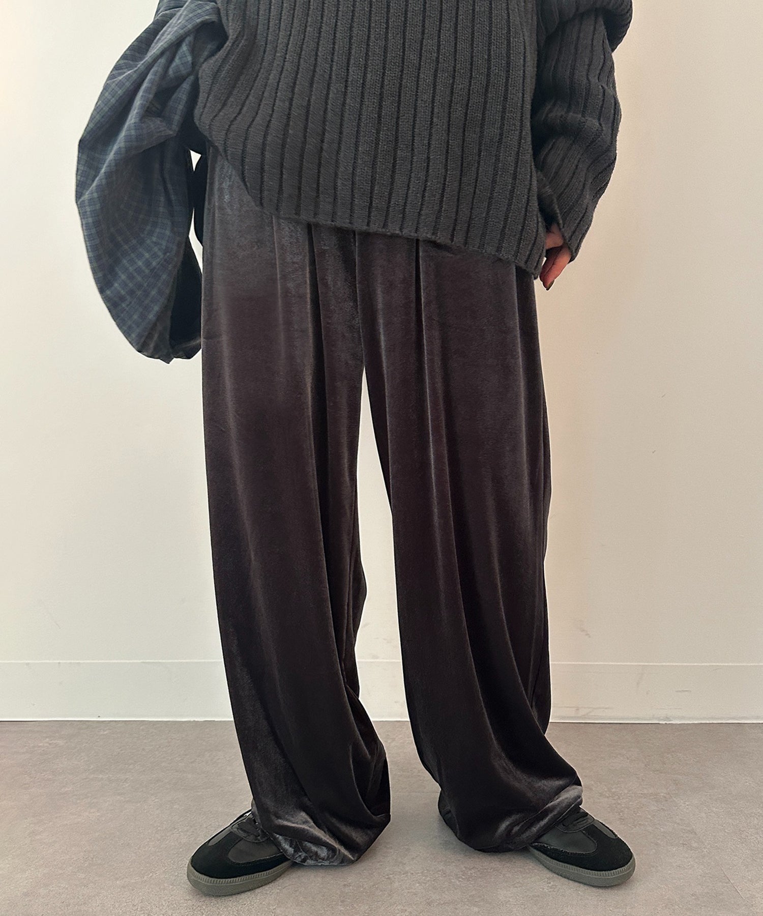 vieux by MAISON BREEZE イージーパンツ ベロア パンツ ウエスト紐 無地 ベロアパンツ Easy velour pants （チャコールグレー） チャコールグレー