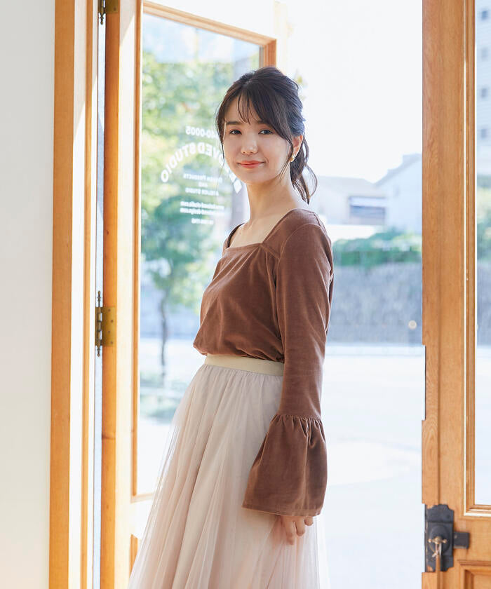 VICKY 【VICKY】 Hand Washable Flare Sleeve Velour Pullover
