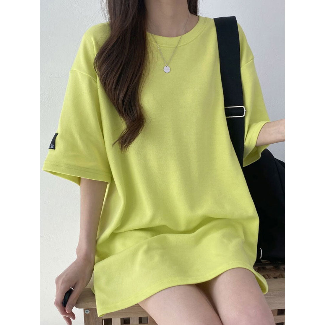 ビビッドレディ VIVIDLADY オーバーフィット袖パッチ入り半袖tシャツ レディース ロゴ入り 半袖tシャツ オーバーフィット tシャツ ゆったり トップス クルーネック デイリー オーバーフィッ イエローグリーン