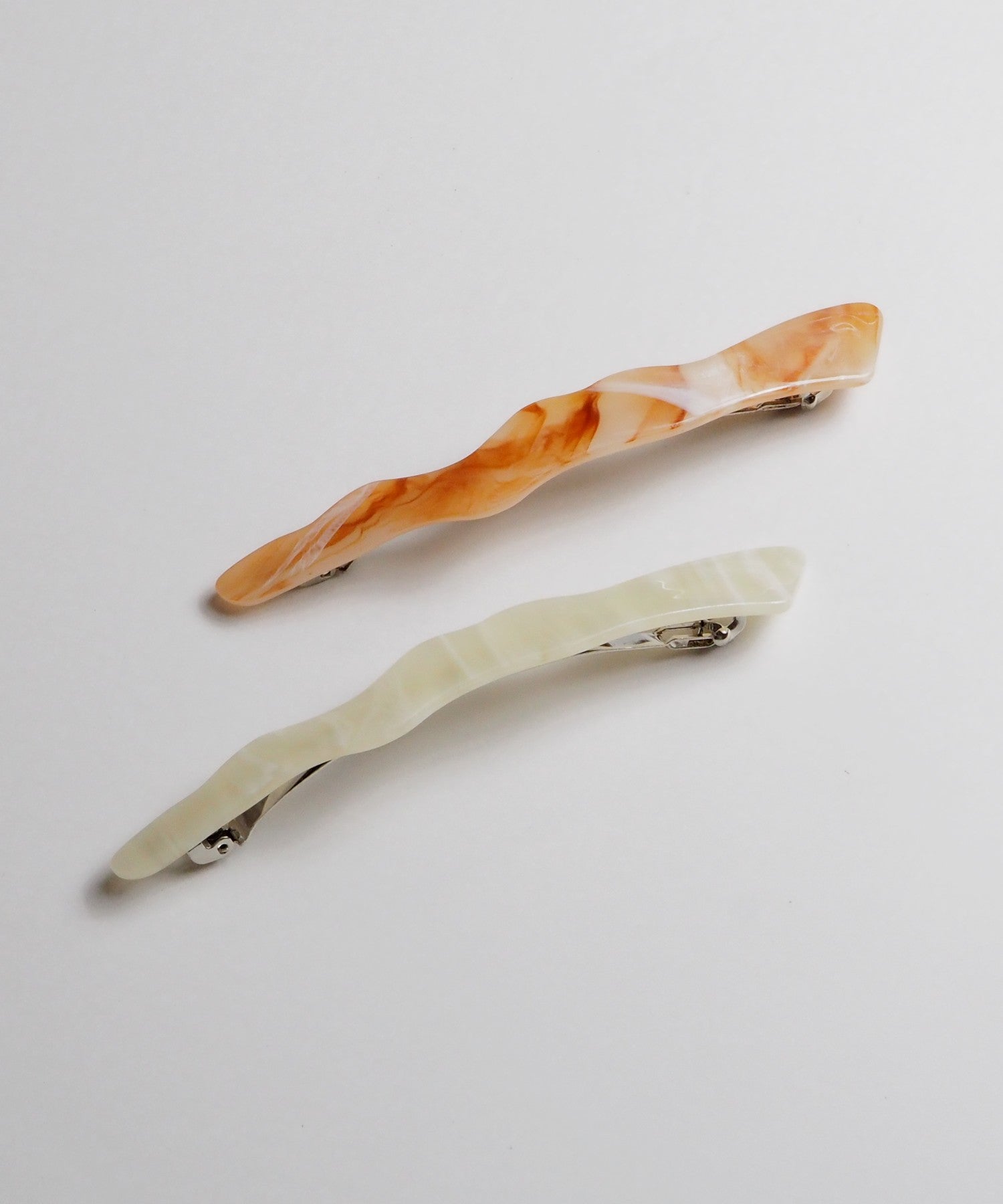 バツリカ VATSURICA ニュアンスアクリルバレッタ