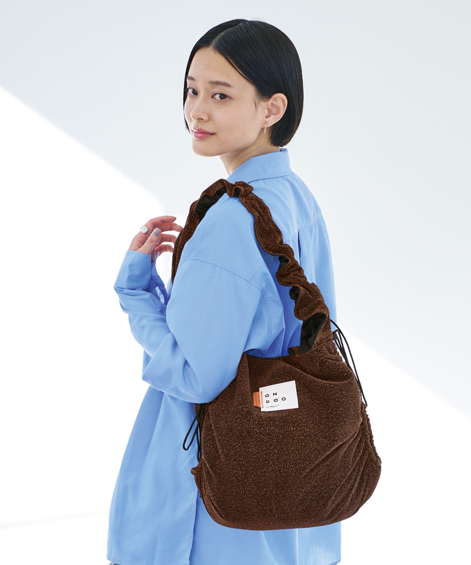 【Wpc.公式】バッグ ONDOO シャーリングドロストトートバッグ （ブラウン） ブラウン