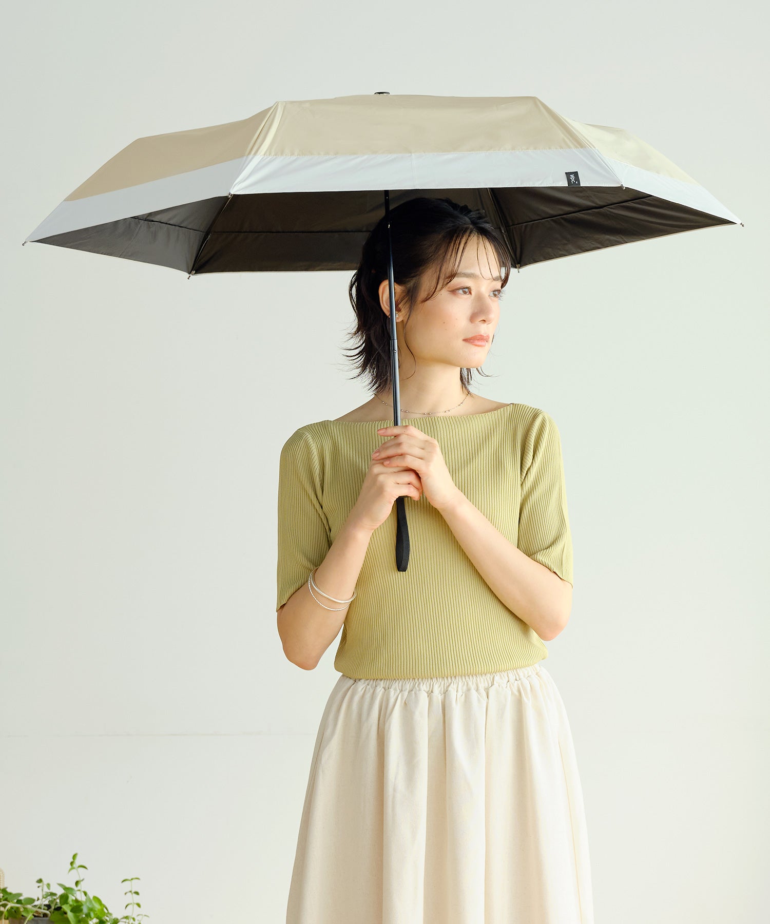 【Wpc.官方】日傘 遮光迷你基本陽傘男女通用 大型 完全遮光 遮熱 輕量 晴雨兩用