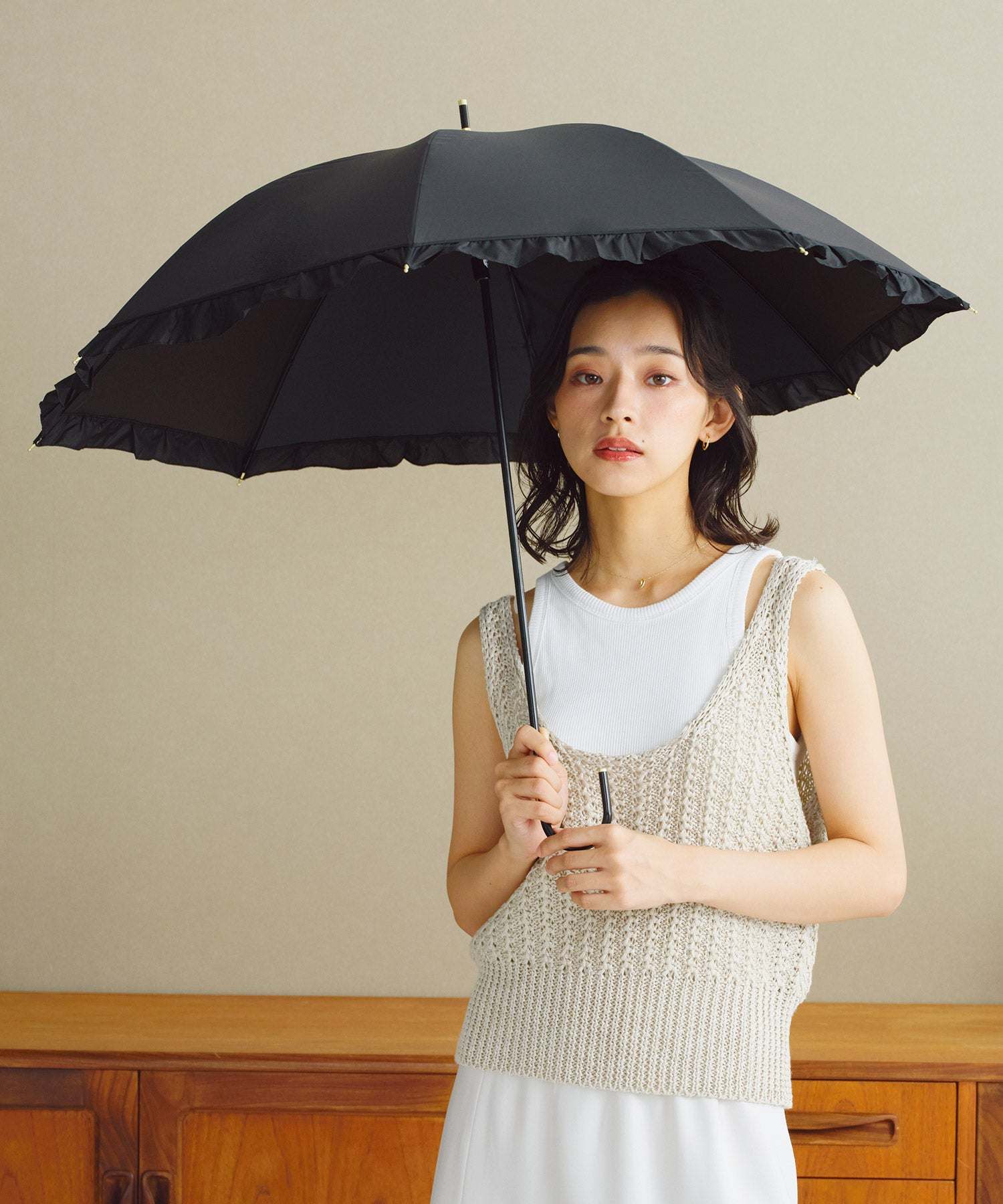 【Wpc.公式】日傘 遮光クラシックフリル 完全遮光 遮熱 UVカット 晴雨兼用 レディース 長傘 （ブラック） ブラック