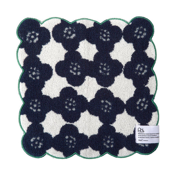 [Wpc. Official] Handkerchief Scallop Handkerchief Towel Fluffy Cute Stylish Ladies Gift