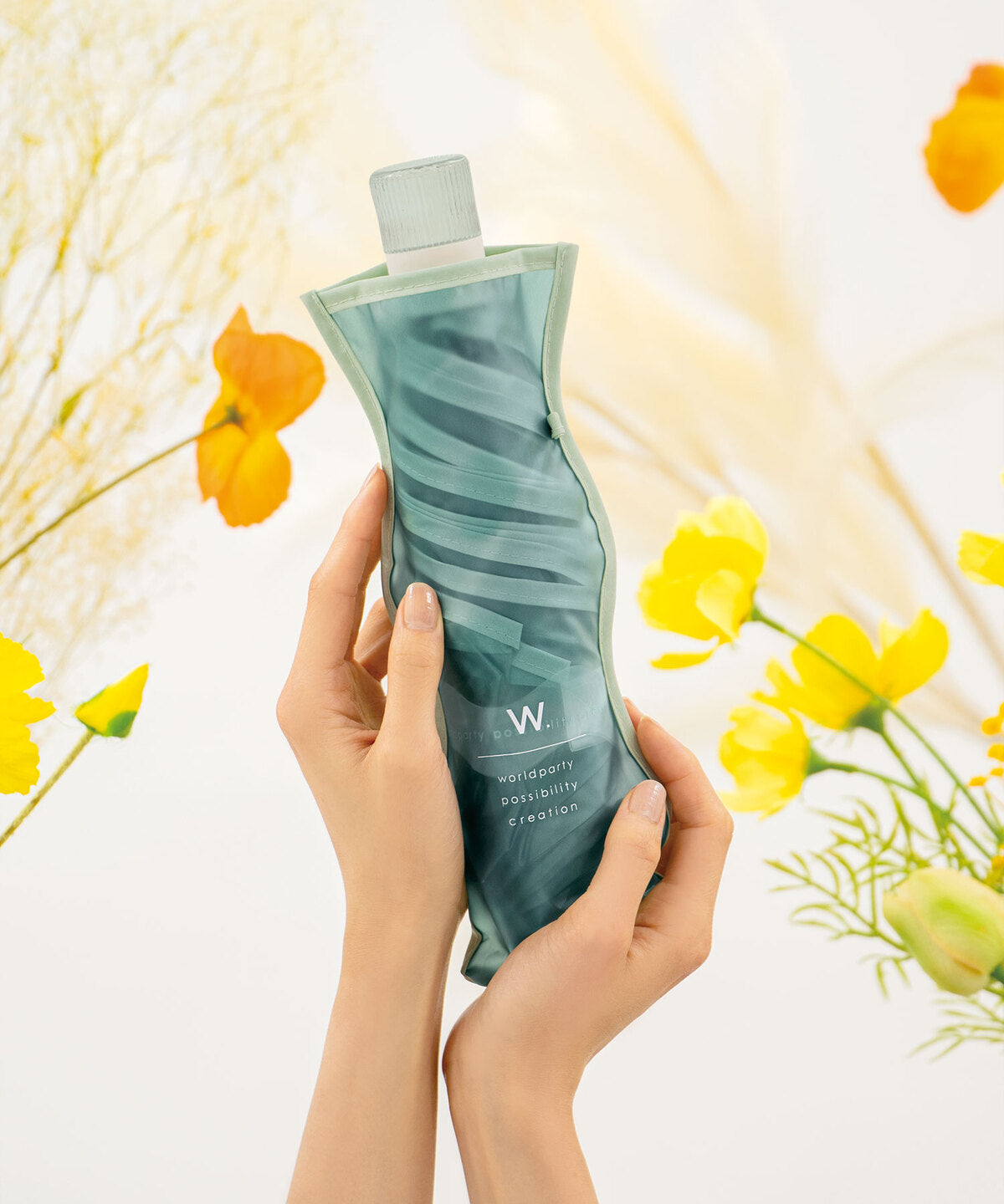 ダブリュピーシー Wpc. 【Wpc.公式】ビニール傘 フラワーベースアンブレラ ミニ 54cm 傘 レディース 雨傘 折りたたみ傘 折り畳み傘 折りたたみ 折り畳み （グリーン） グリーン