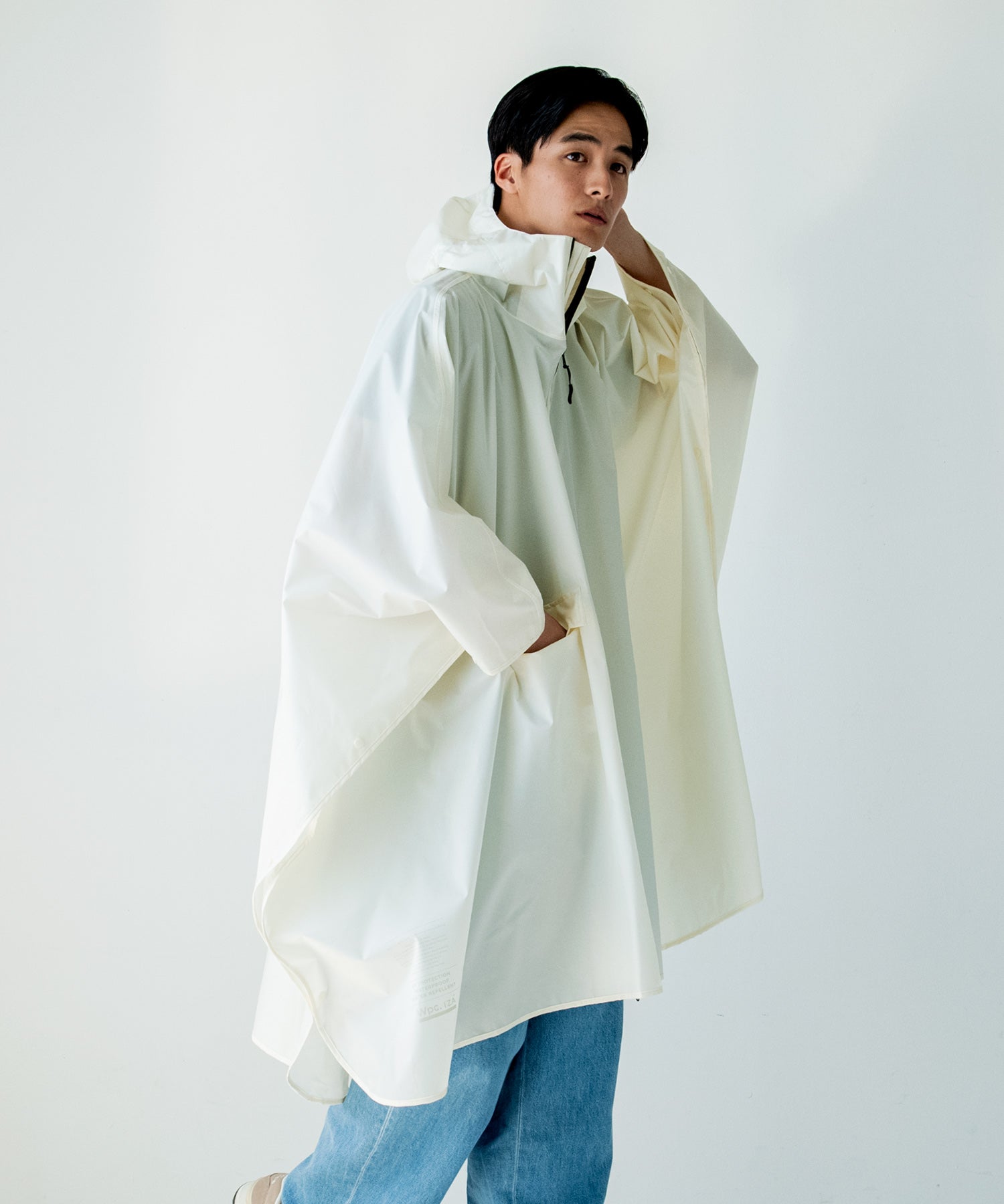 【Wpc.公式】レインウェア IZAレインブレーカーポンチョ メンズ レディース レインポンチョ 男性 女性 おしゃれ シンプル 通勤 通学