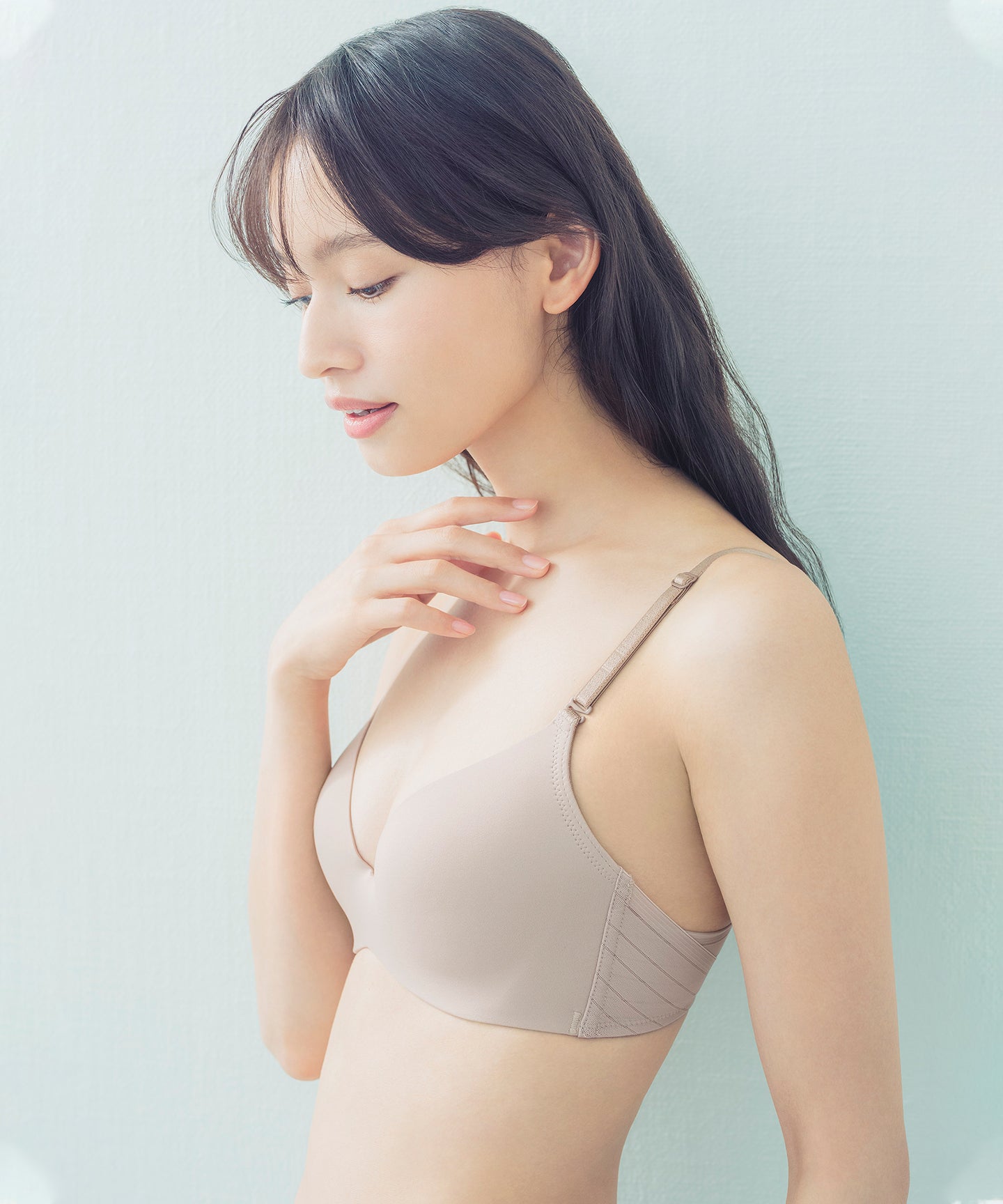 ウイング Wing ノンワイヤーブラ 動いてもズレにくい きれいなバストシルエット 【シンクロブラ】 AA～Fカップ対応