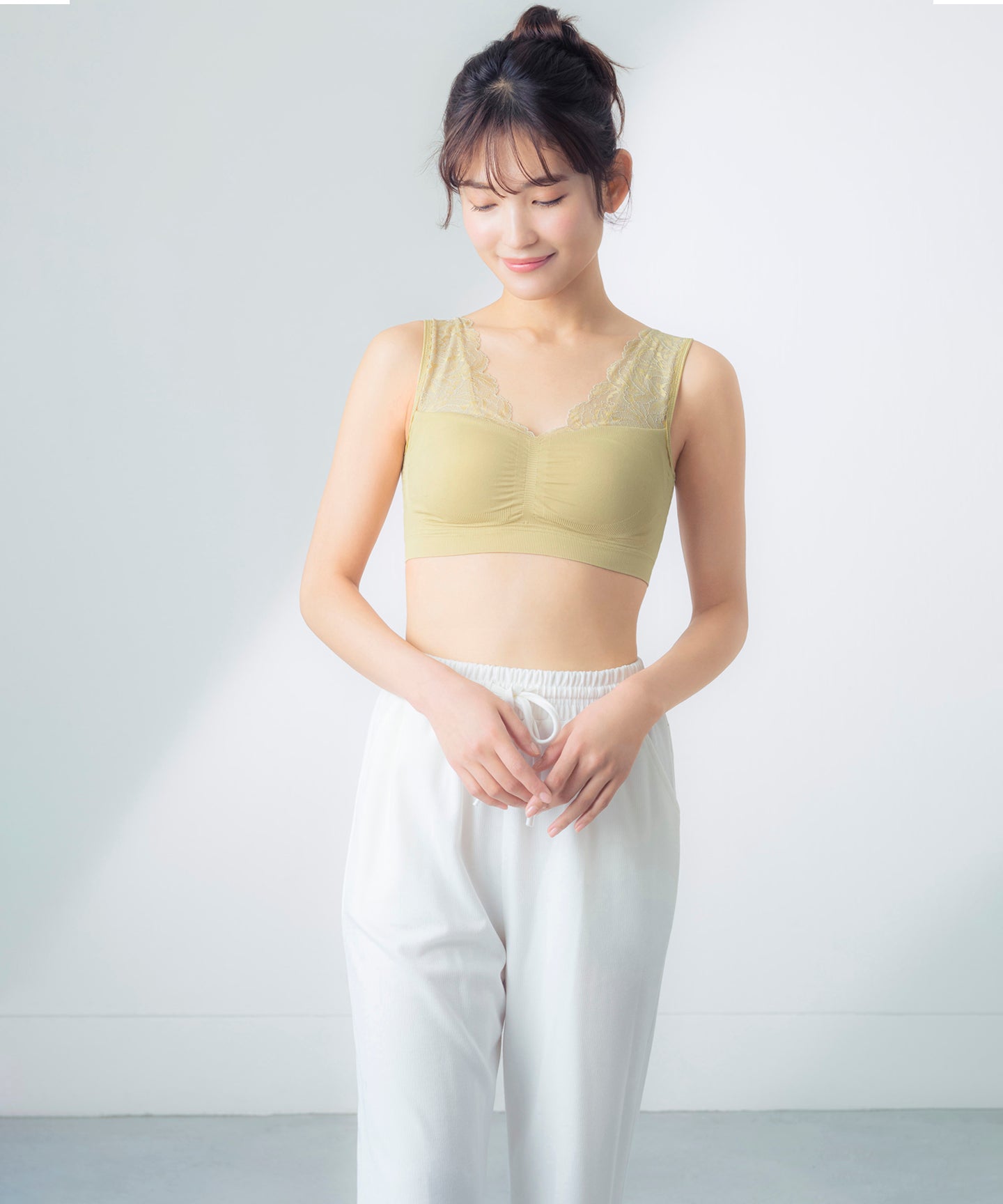 Wing Non-Wire Bra Prevents Side Spillage of the Bust Comfortable for Daytime Relaxation and Nighttime Sleep 【Night Up Bra Room】 Bra Night Bra