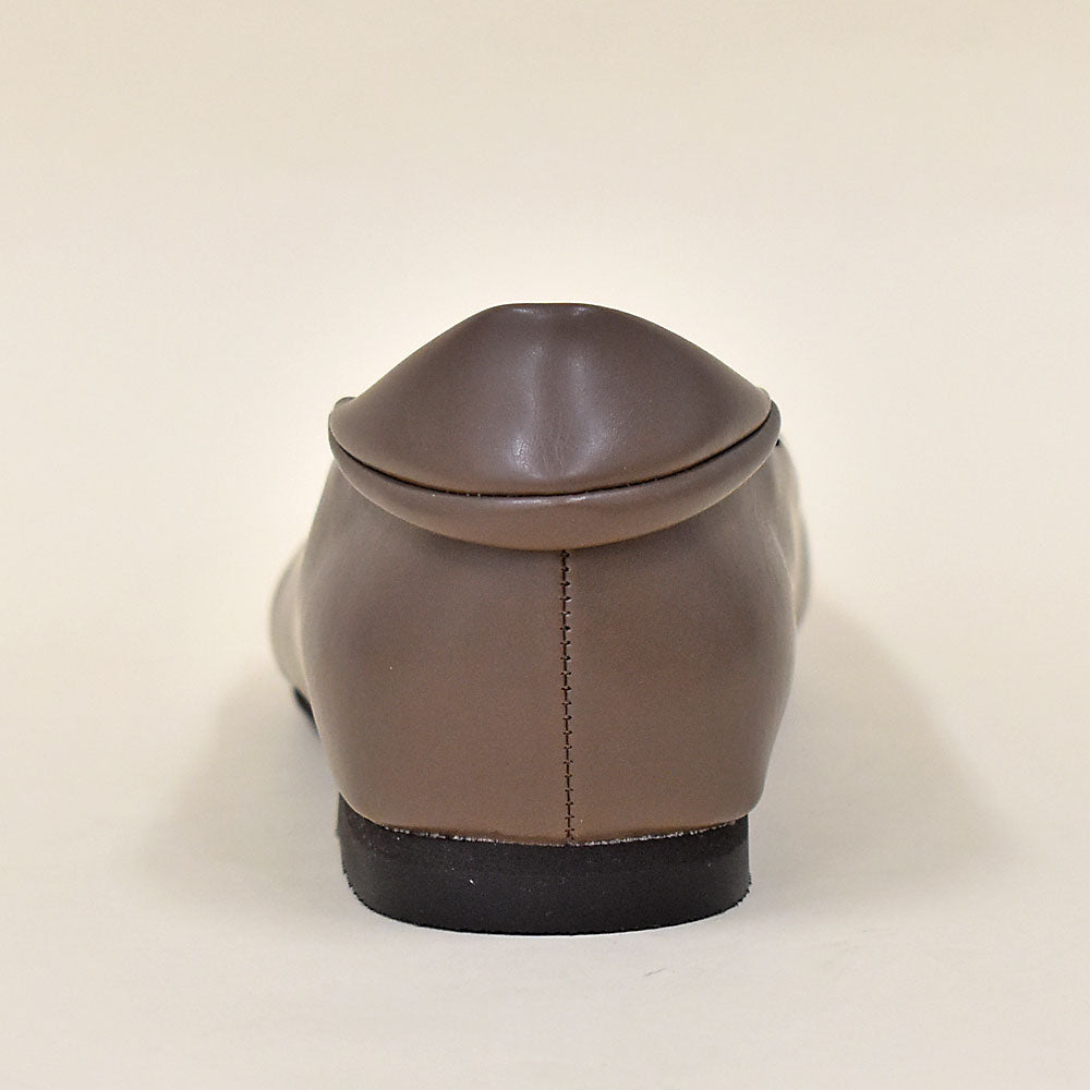 華盛頓 864-230 尖頭平底鞋