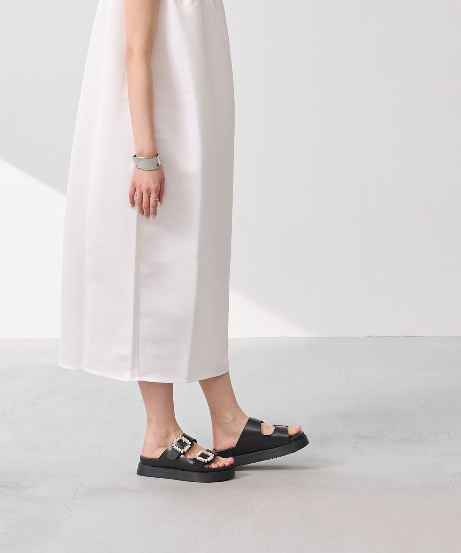Welleg Bijou Buckle Platform Sandals
