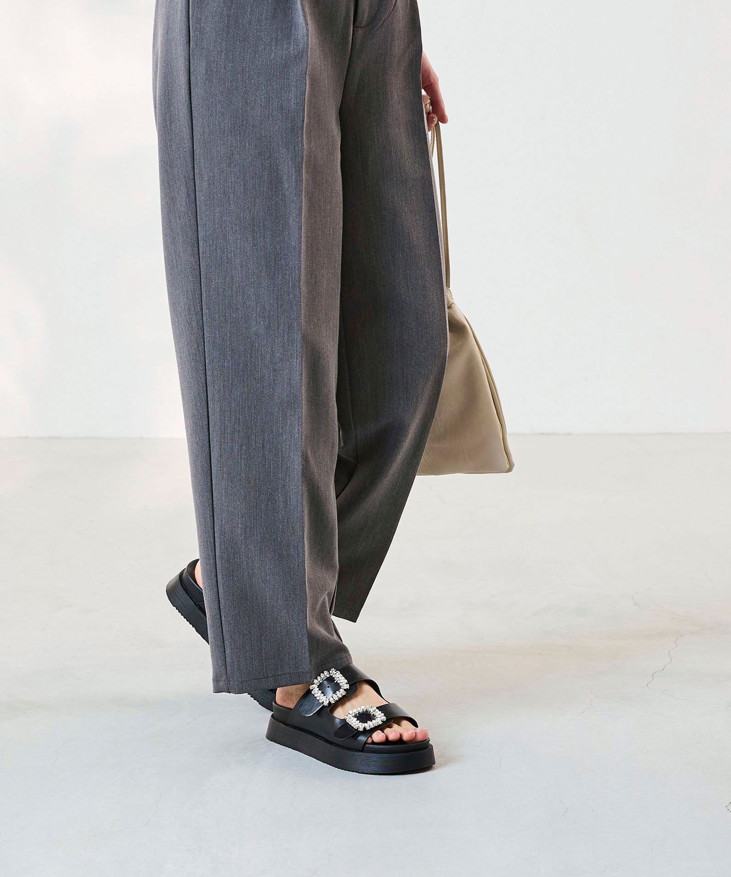 Welleg Bijou Buckle Platform Sandals