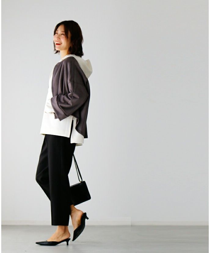 エーレスタイル Ehre style カジュアルに着ない大人顔パーカー重ね方おしゃれ伝授！