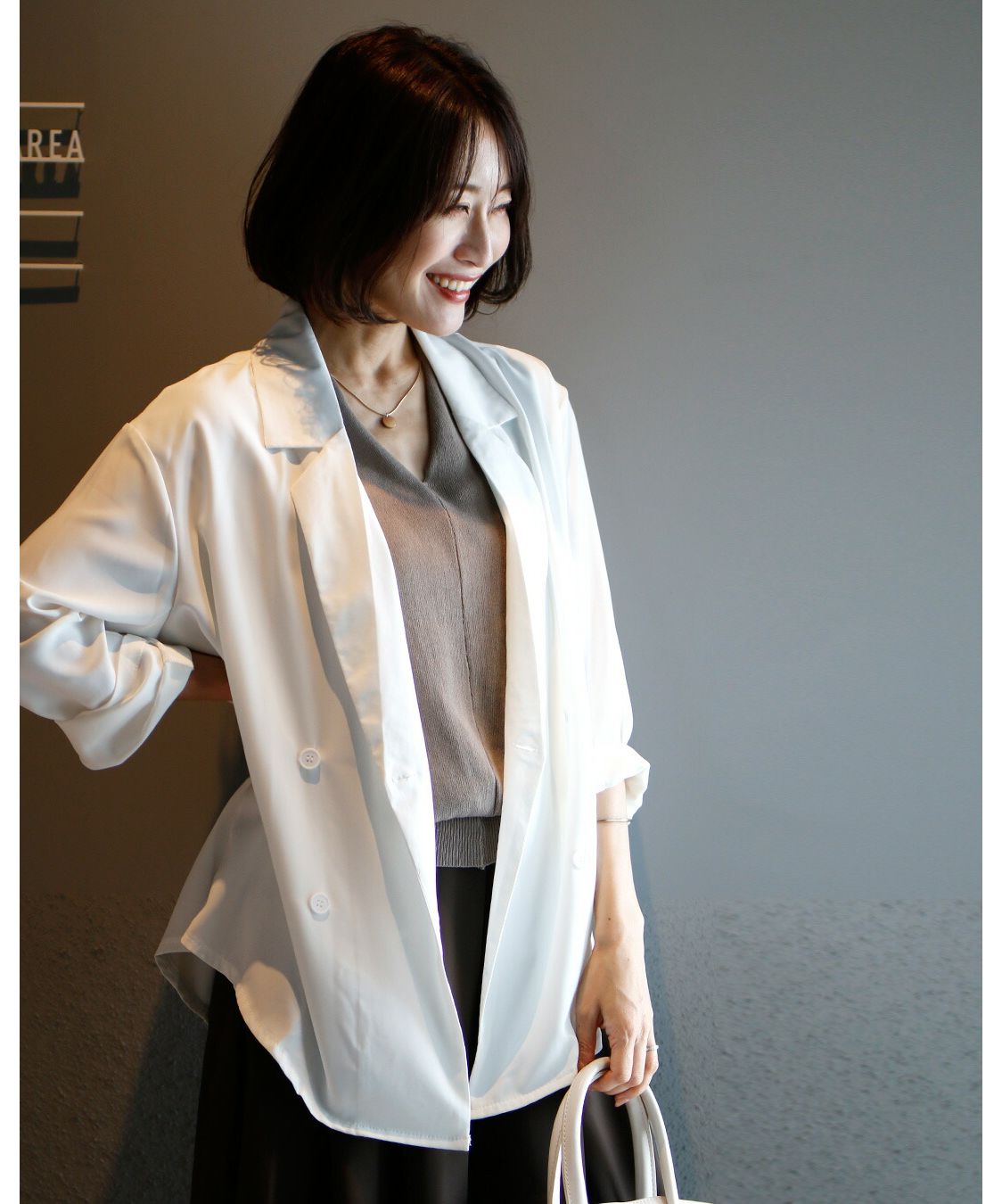 Ehre style Must-see for working women! Blouse jacket for temperature differences and sunburn prevention!
