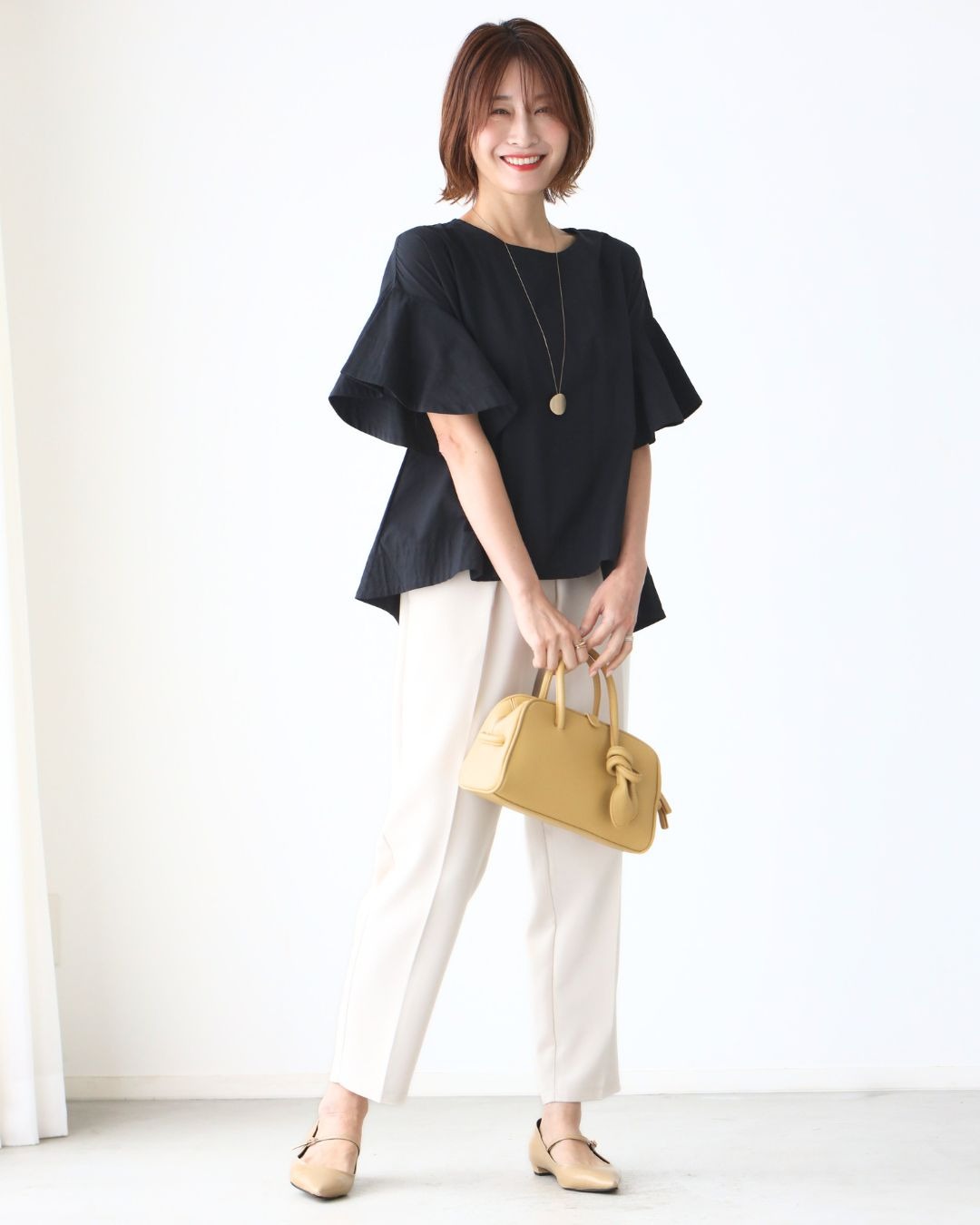 エーレスタイル Ehre style 夏のコーデも 気楽にきちんと 揺れ袖トップス （ブラック） ブラック