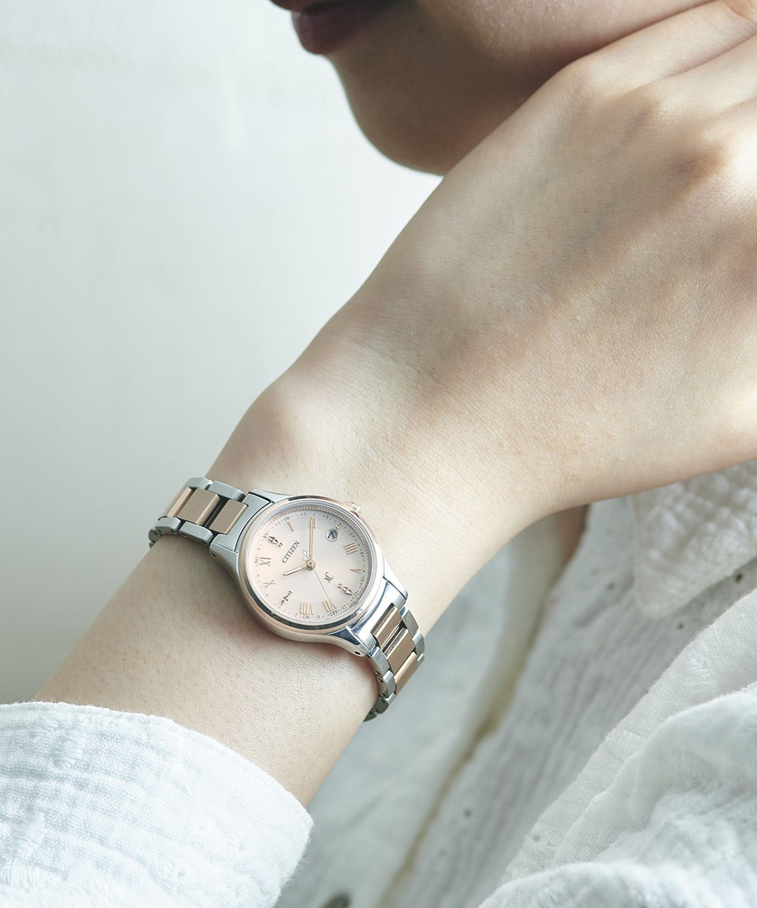 CROSSSEA xC xC CROSSSEA Solar Powered Eco-Drive Radio-Controlled Watch Model Worn by Keiko Kitagawa Sakura Pink Hikari Collection