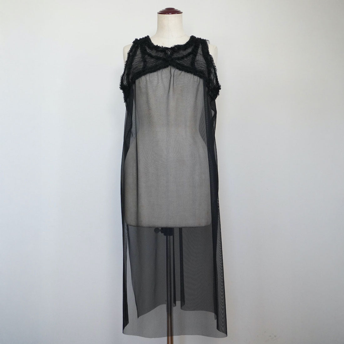 ユウミアリア YuumiARIA YuumiARIA EMBROIDARY TULLE DRESS（ユウミアリア エンブロイダリー チュール ドレス） （BLACK） BLACK