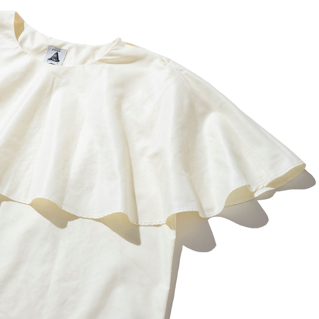 ユウミアリア YuumiARIA YuumiARIA GATHER TOPS（ユウミアリア ギャザー トップス） （WHITE） WHITE