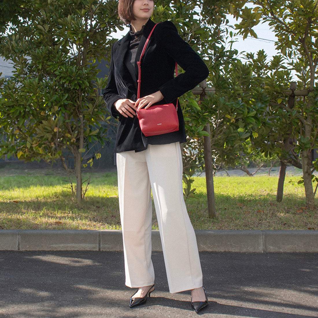 ヤーキ YAHKI シュリンクソフトダブルフェイスショルダーバッグ （ruby red） ruby red