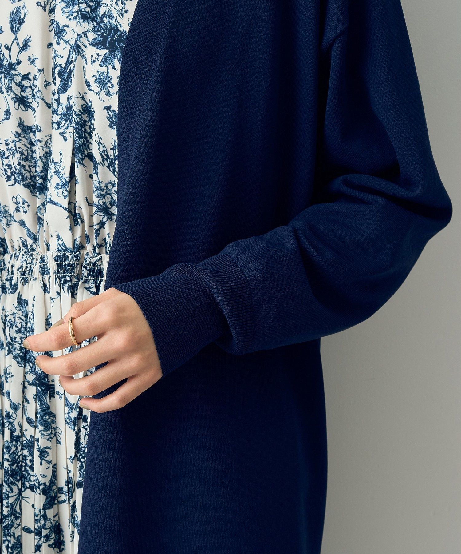 イェッカ ヴェッカ YECCA VECCA ミドル丈カーディガン （ネイビー） YECCA VECCA Mid-Length Cardigan