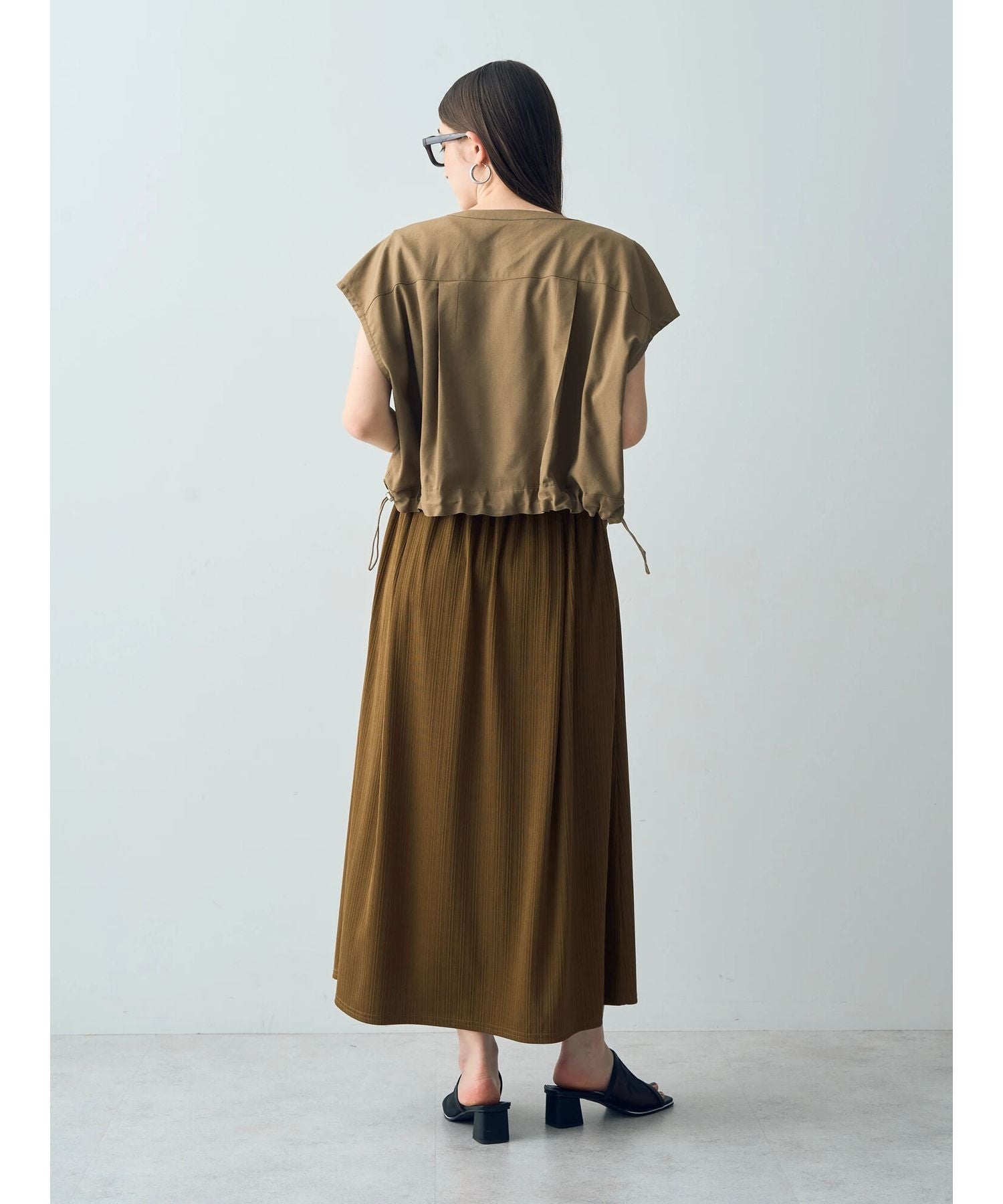 イェッカ ヴェッカ YECCA VECCA [2SET]ポケットシャツ×ロングワンピース （ダークベージュ） ダークベージュ