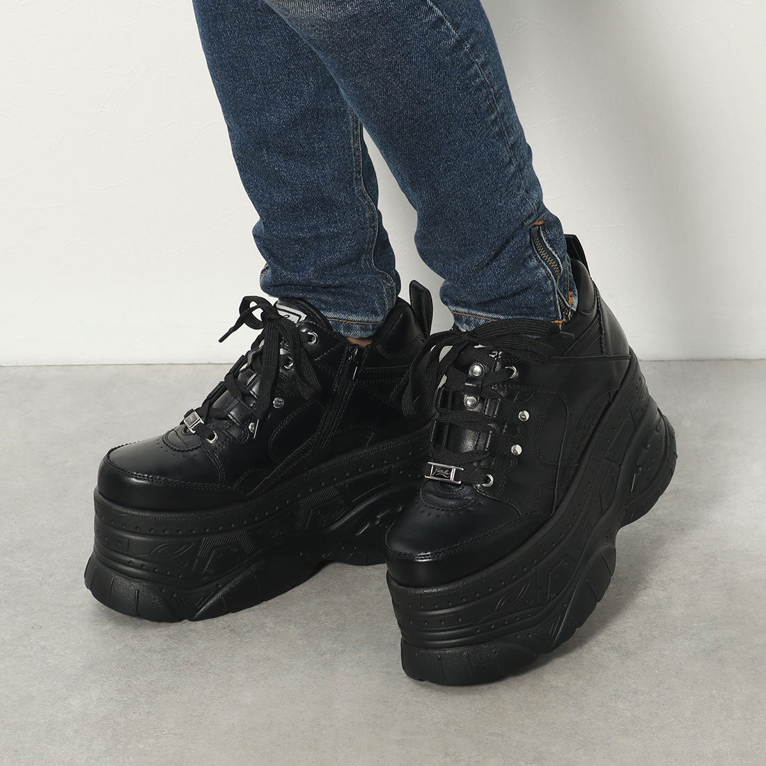 YOSUKE [Platform sneakers exclusive to direct sales shops]