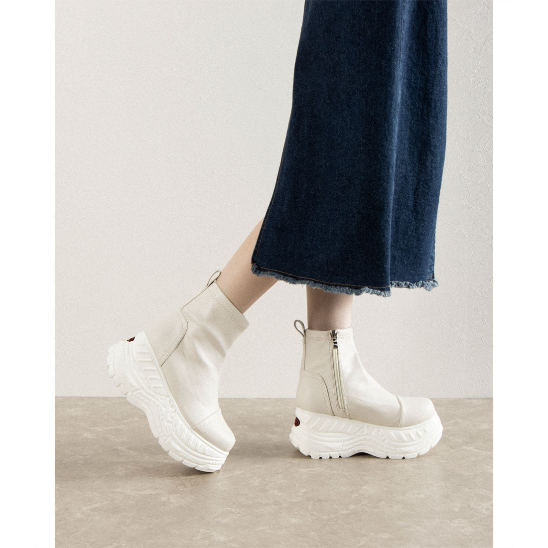 YOSUKE Platform sneakers