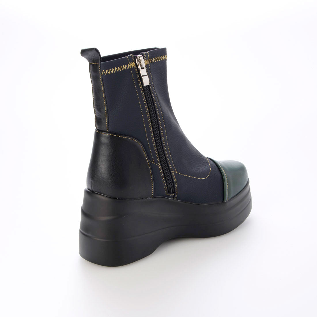 YOSUKE platform boots