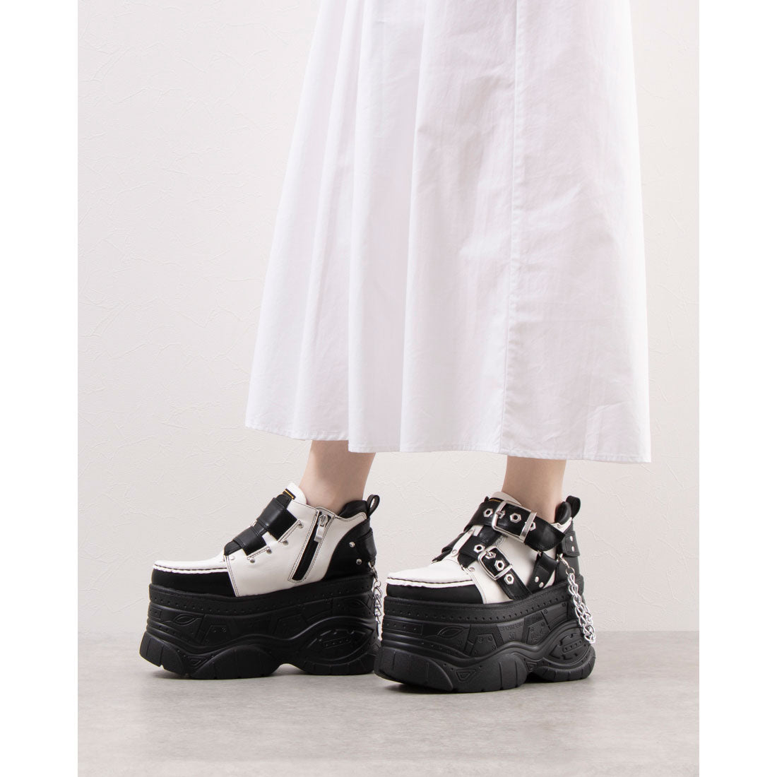 YOSUKE YOSUKE 【Directly Managed SHOP Limited Thick-soled Sneakers】