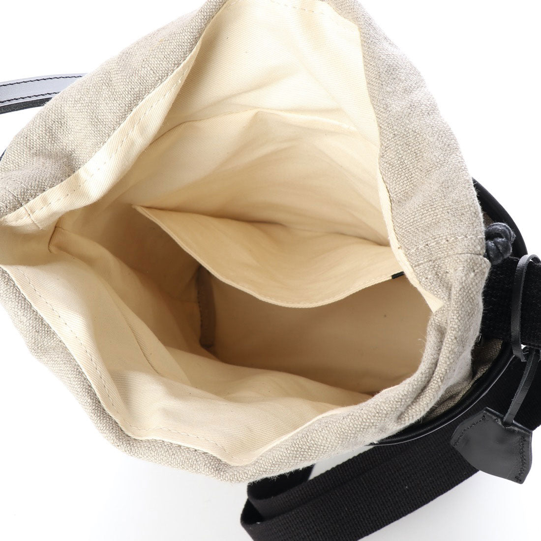 イザック YSACCS レザー×リネン メッシュデザインショルダー