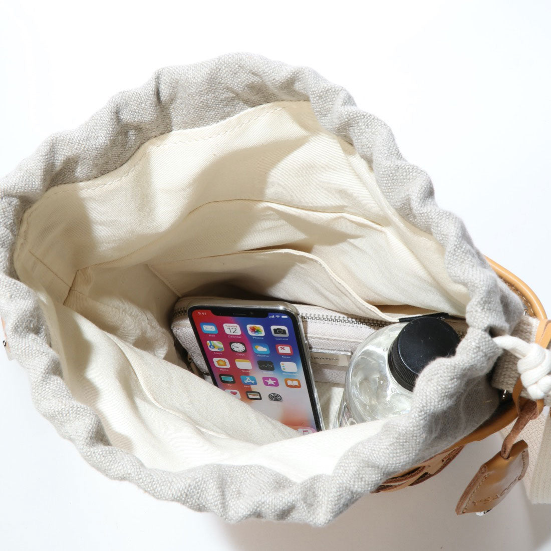 イザック YSACCS レザー×リネン メッシュデザインショルダー