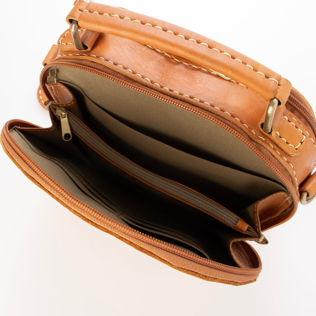 ズッケロ zucchero ズッケロ zucchero ステッチデザイン カウレザー持ち手付2WAYお財布ショルダーバッグ （BROWN） BROWN