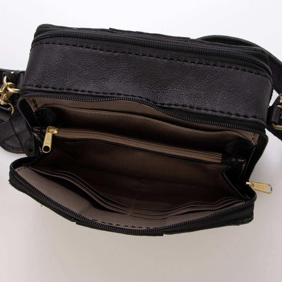 ズッケロ zucchero ズッケロ zucchero カウレザーお財布ショルダーバッグ（ブラック） （BROWN） BROWN