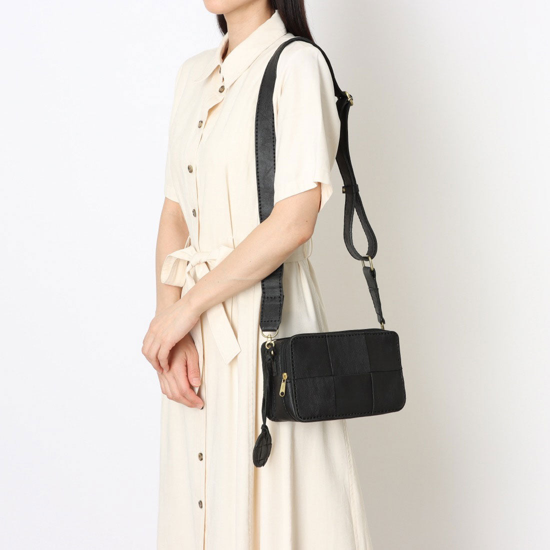 ズッケロ zucchero ズッケロ zucchero カウレザーお財布ショルダーバッグ（ブラック） （BROWN） BROWN