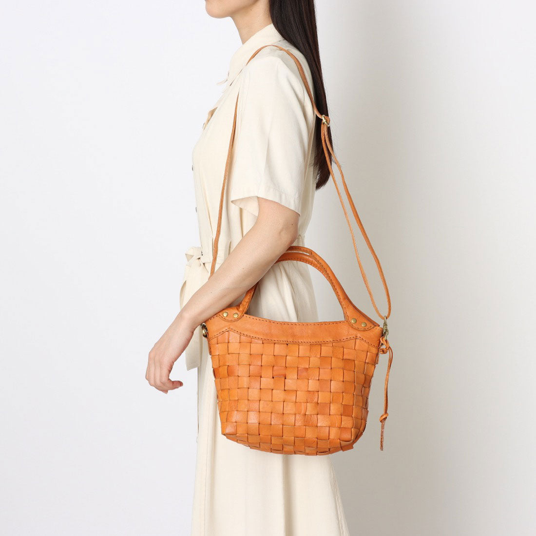 ズッケロ zucchero ズッケロ zucchero カウレザーメッシュ2WAYハンドバッグ（ブラウン） （BROWN） BROWN