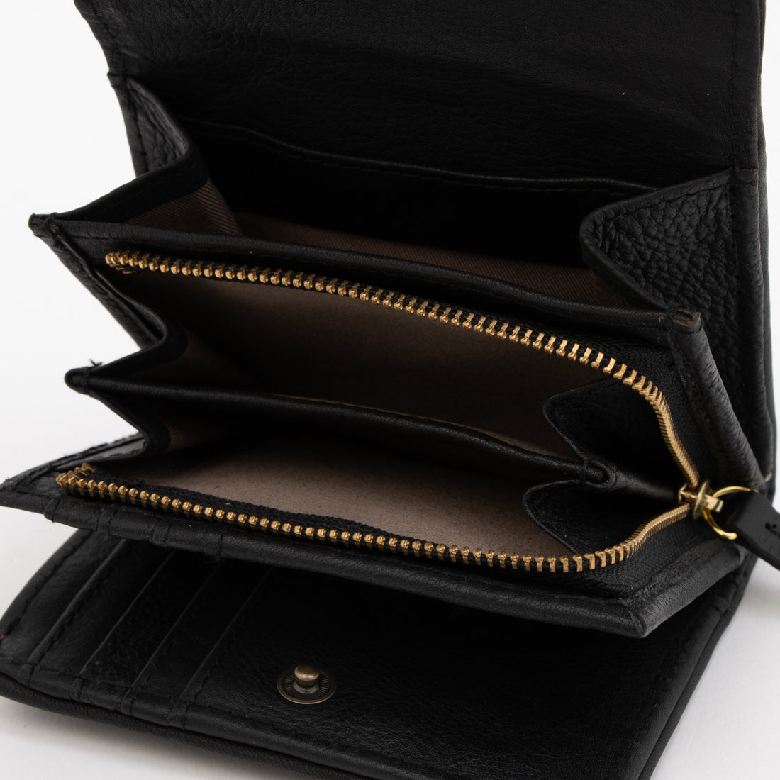 ズッケロ zucchero ズッケロ zucchero カウレザーメッシュ3つ折財布 （ブラック） （BLACK） BLACK