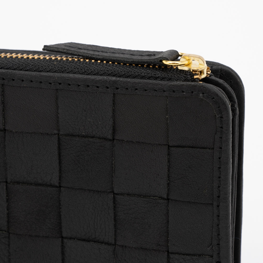 ズッケロ zucchero ズッケロ zucchero カウレザーメッシュ2つ折財布 （ブラウン） （BLACK） BLACK