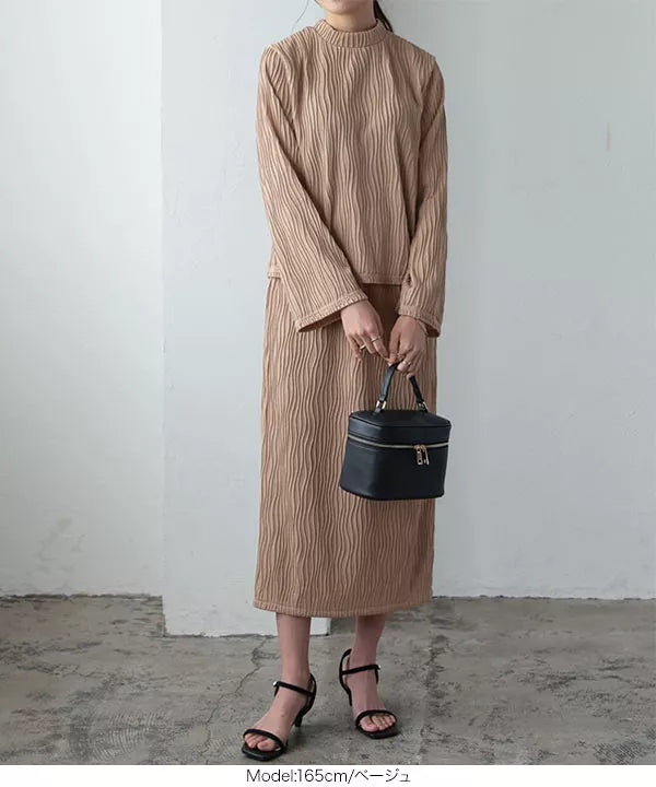 ジャガードウェーブデザインフレアスリーブハイネックトップス