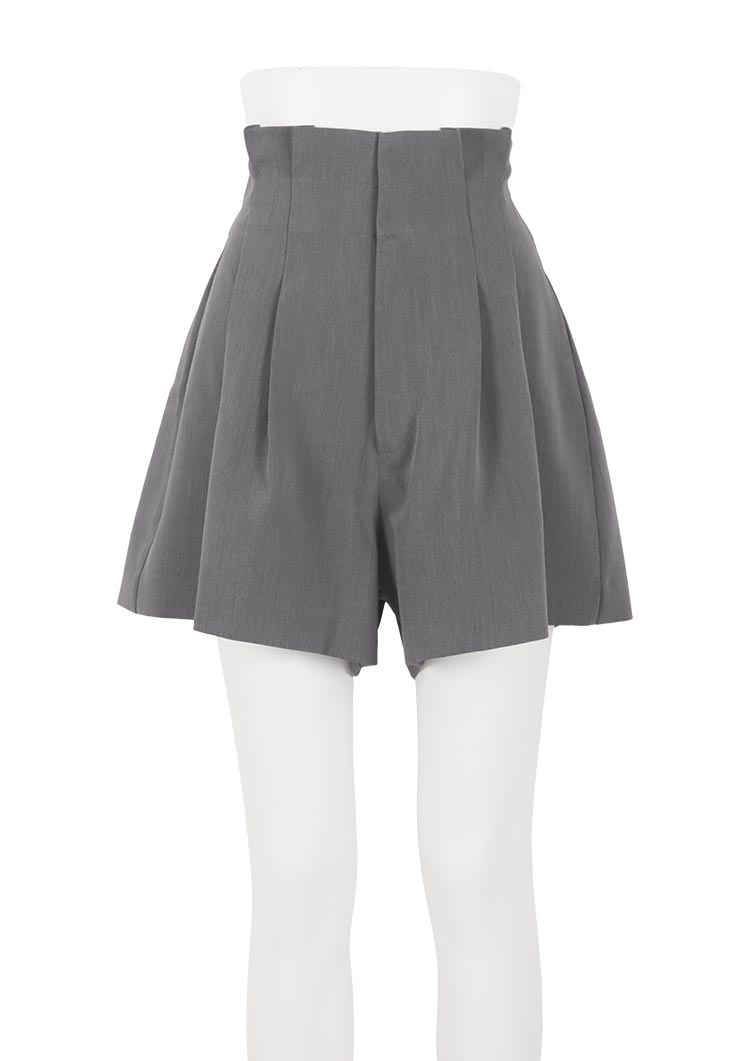 Tuck detail short pants