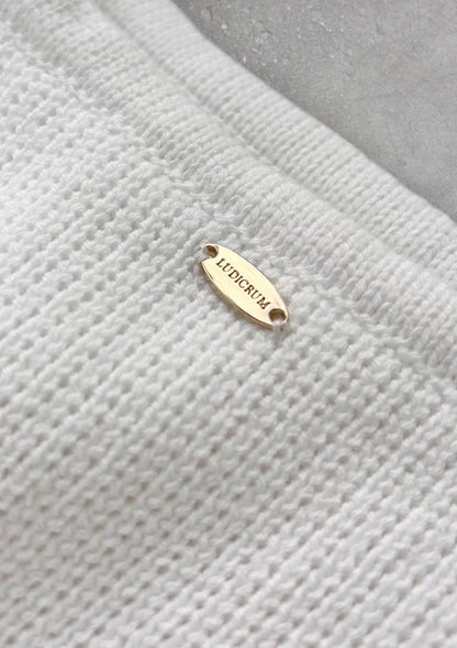 Botanical embroidery knit